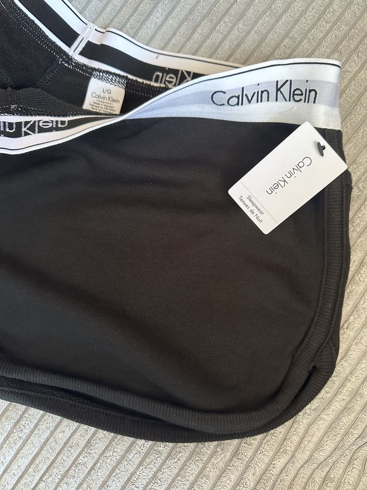 Шорты спортивные Calvin Klein