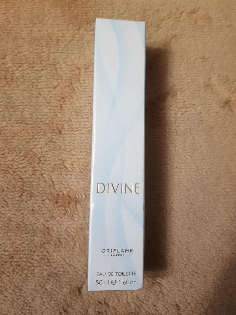 Zestaw Divine stara wersja woda i krem oriflame