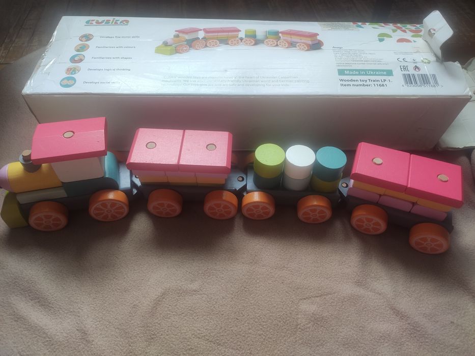 Дерев'яний конструктор поїзд Cubika
