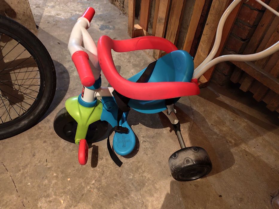 Rowerek dziecięcy 3 kołowy z uchwytem dla opiekuna