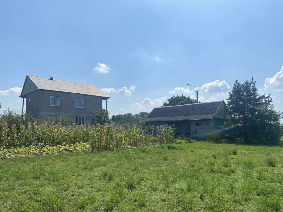 Дом Новоселовка у реки