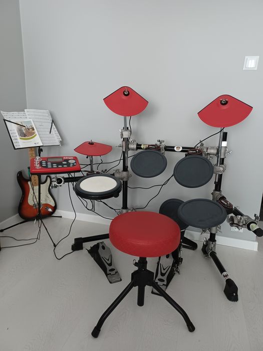 Perkusja ddrum DD3X + stołek perkusyjny + 3xpałeczki gratis