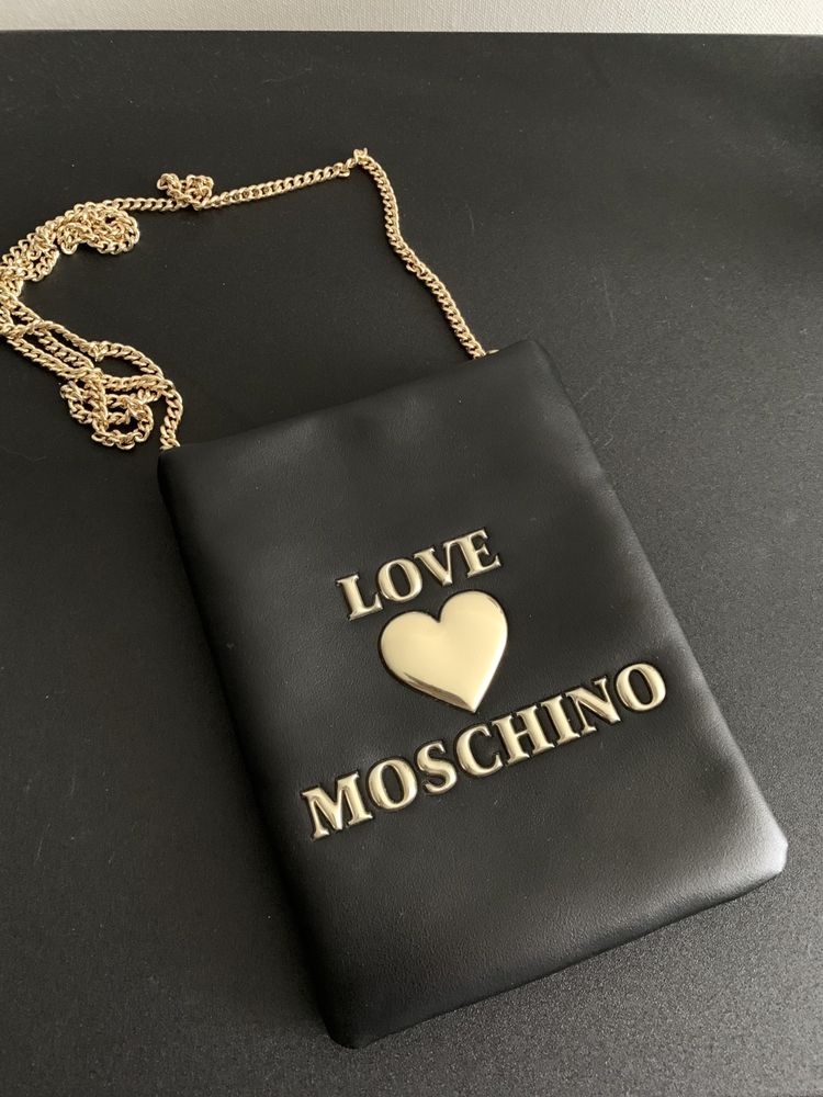 Две небольшие сумочки Love Moschino