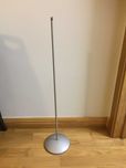 Suporte para colunas Kef 100.1
