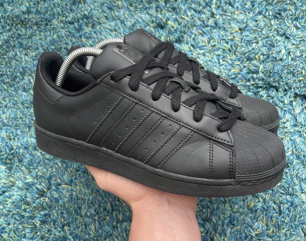 Adidas superstar