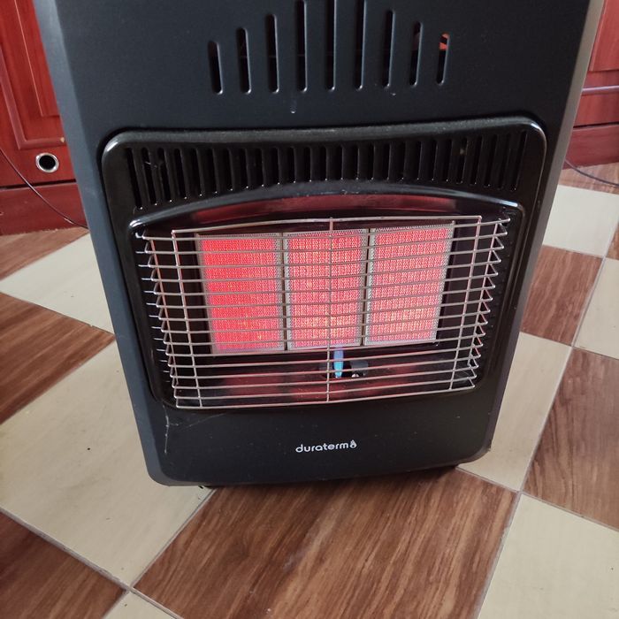 Sprzedam piecyk gazowy