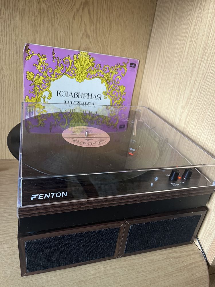 Новий Вініловий програвач Fenton +динаміки 50 Вт