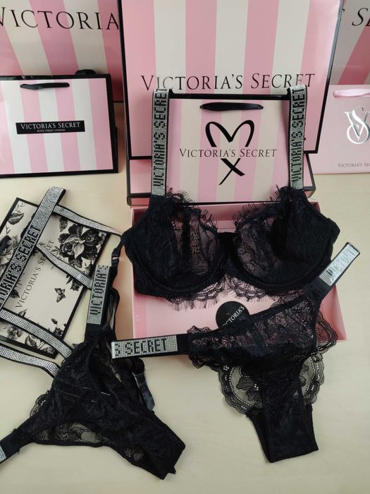 Комплект Виктория Сикрет •Victoria's Secret комплект•поясок•упаковка