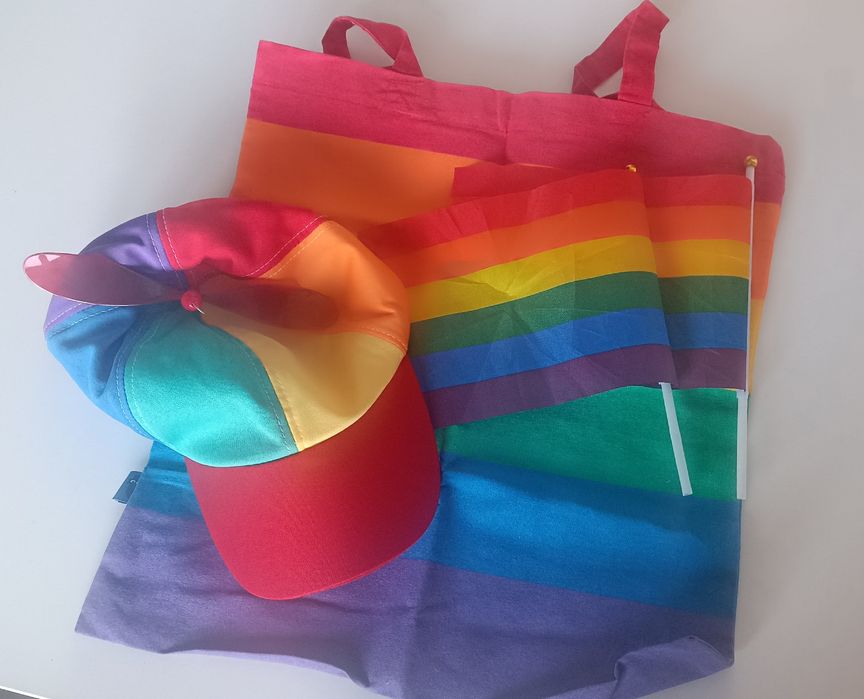 Zestaw tęczowych gadżetów, torba materiałowa i prezentowa Tiger, flag