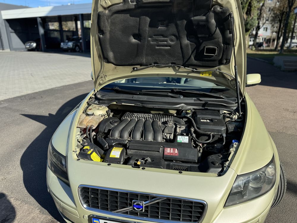 Volvo s40 в гарному стані
