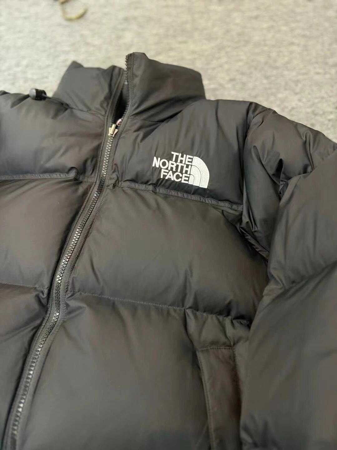 TheNorthFace/TNFnuptse700/S