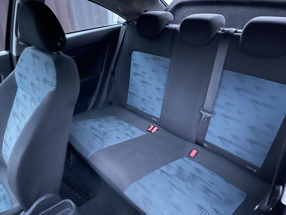 Продам комфортный удобный автомобиль