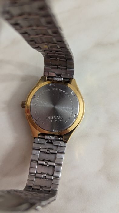 Часы Pulsar 100m, годинник Японія