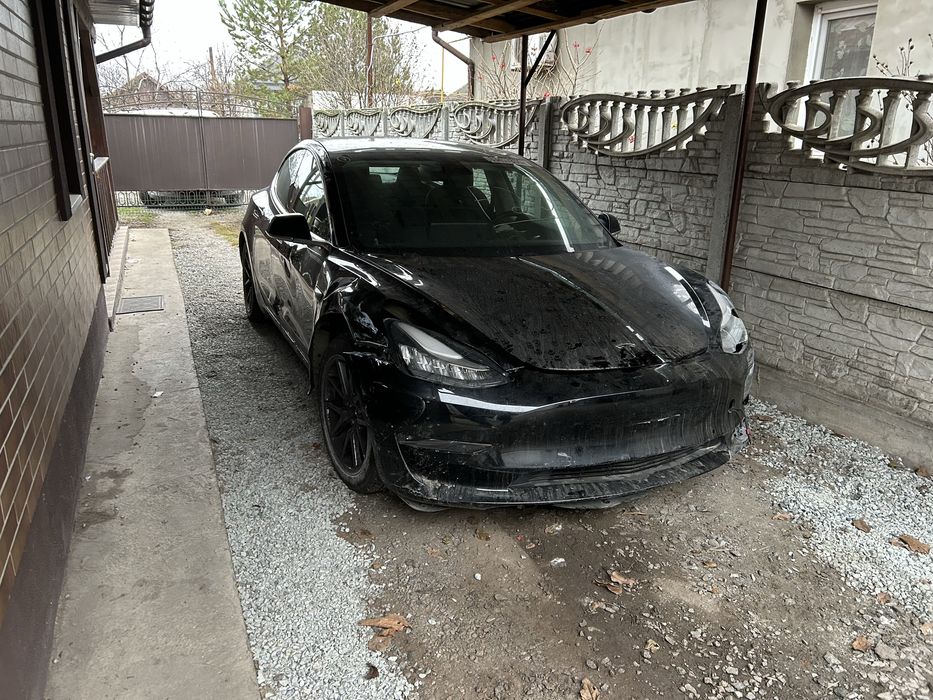 Тесла Модель 3 2019г