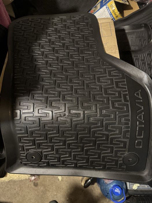 Коврики резиновы Skoda Octavia A7-8 2015-2024г оригинал