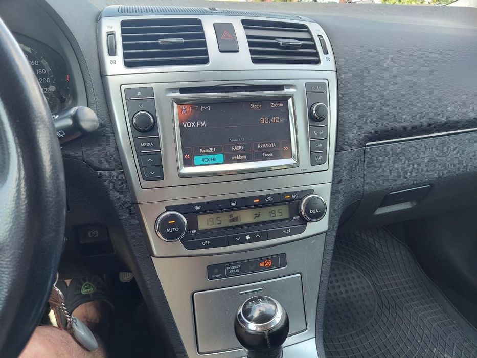 Toyota Avensis 1,8 benzyna+gaz, kombi