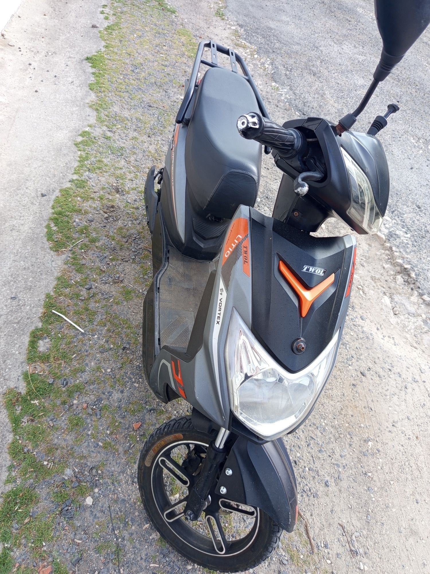 Scooter elétrica