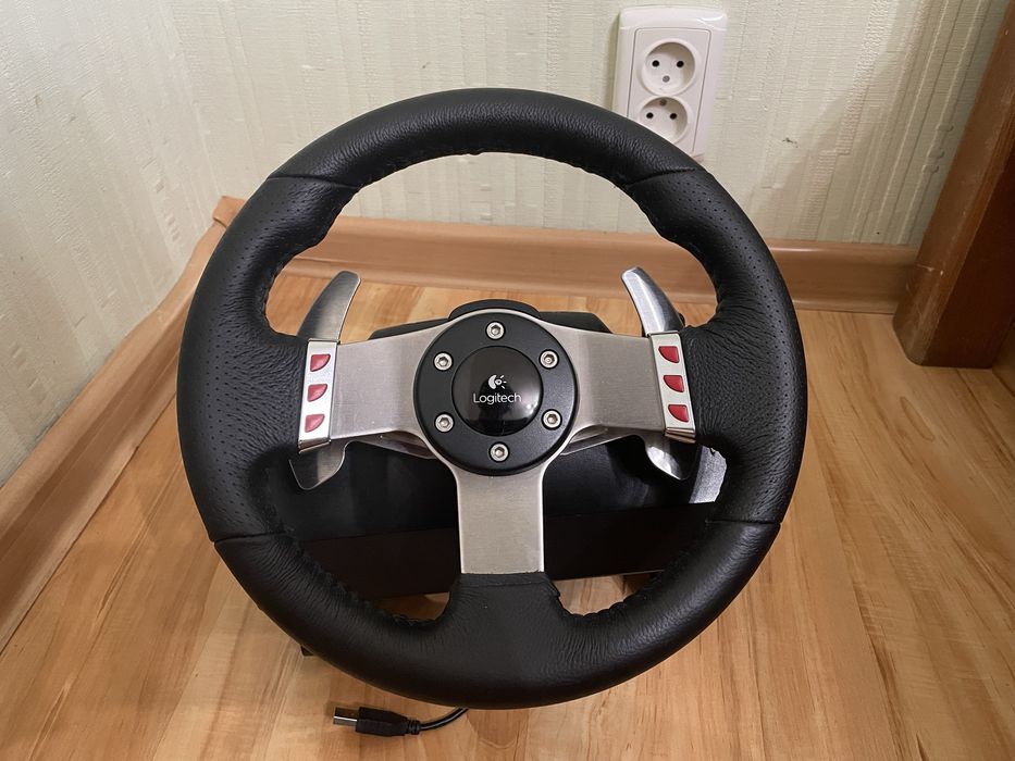 руль logitech g27