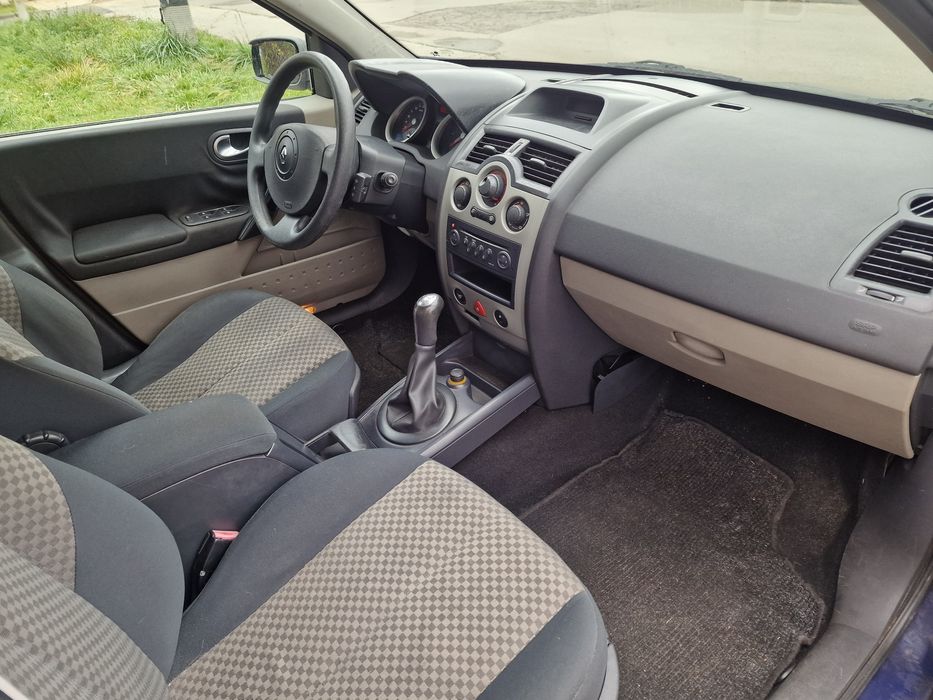 Renault Megan 1.6 115km Benzyna Koła LATO/ZIMA Niski przebieg 148 tyś