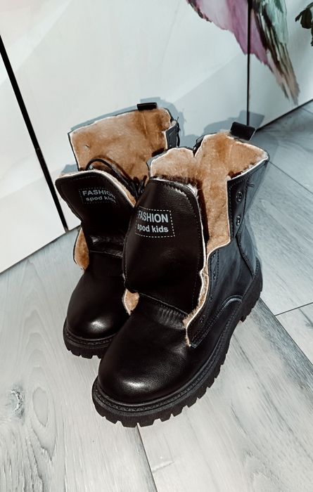 Buty zimowe botki ciepłe 38/39 - 25 cm choć metka 40 futerko jak nowe