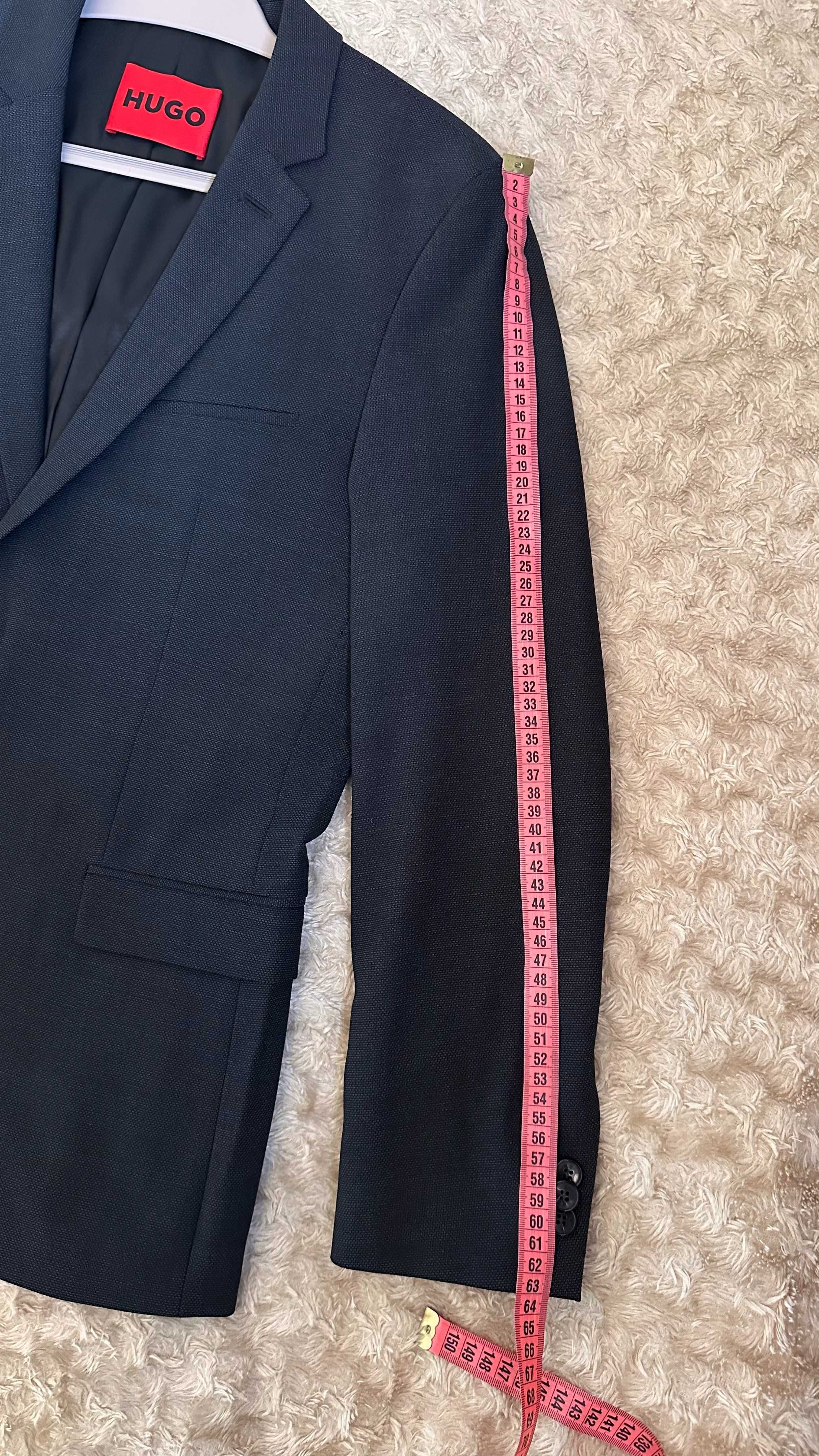Новий костюм HUGO BOSS у розмірі 46/S