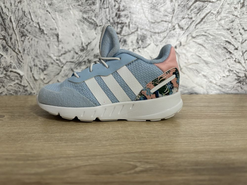 Кроссовки Adidas.22 р.оригинал