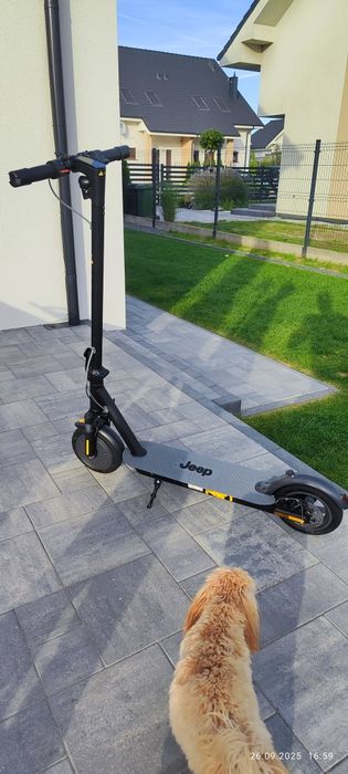 Chulajnoga elektryczna Jeep Sentinel