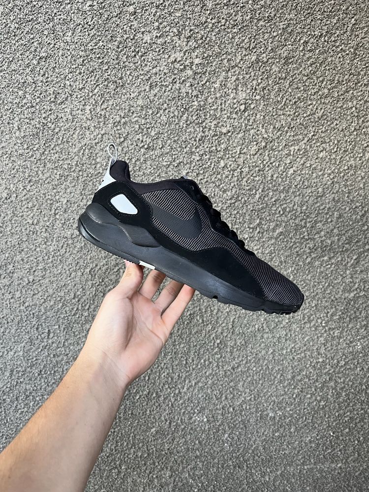 Кроссовки Nike WMNS LD RUNNER SE