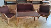 Zestaw wiklinowy stolik, 2 fotele, sofa