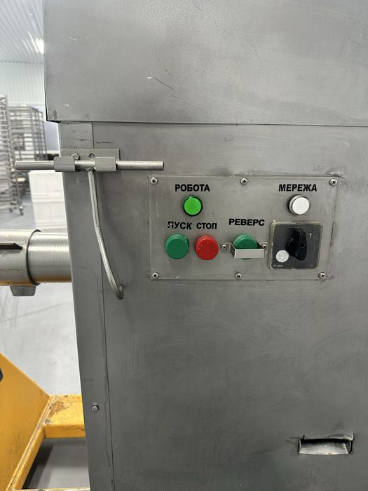 Мʼясорубка промислова Вовчок