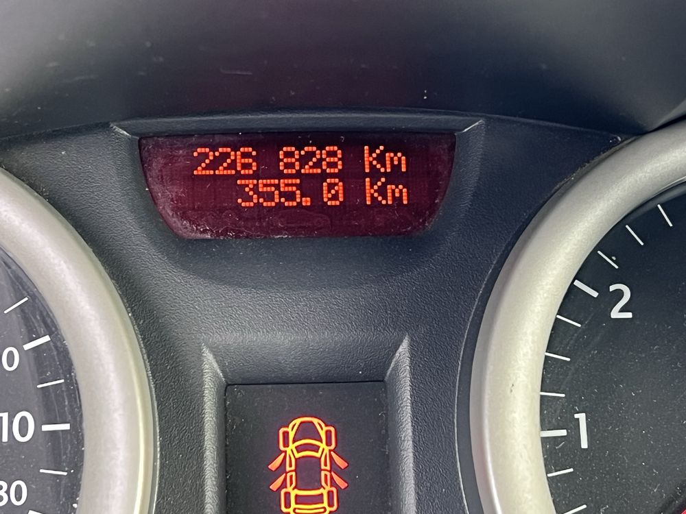 Renault Megane 2 Kombi 1.6 16V 2005 uszkodzona