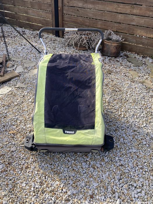Sprzedam przyczepke Thule Chariot XT na czesci.