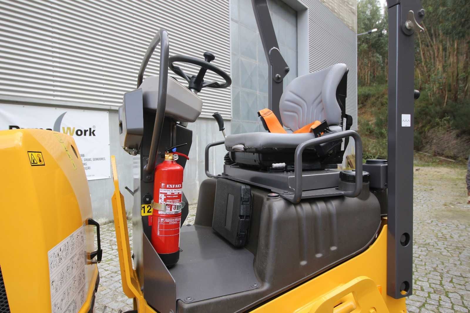 Cilindro compactador asfalto e terra Volvo DD25B (como novo)