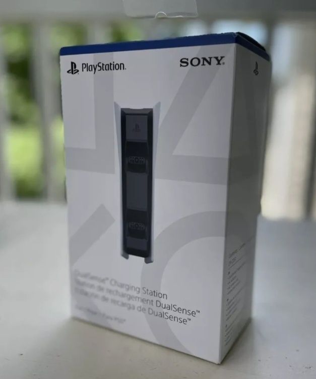 Stacja Ładująca do padów Sony Dualsense Stan idealny