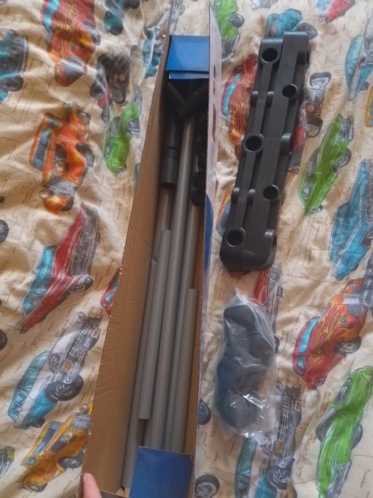 Одинарна стійка на колесах