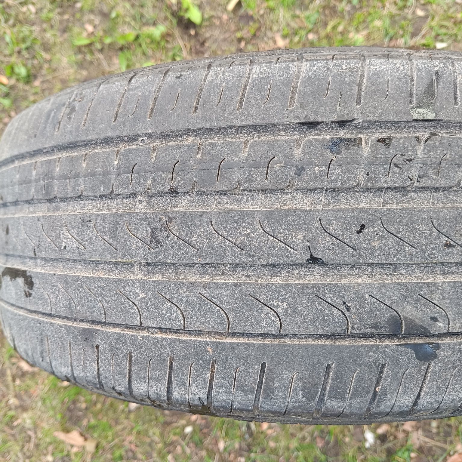 Opony letnie Pirelli 225/50, r17, 4 sztuki