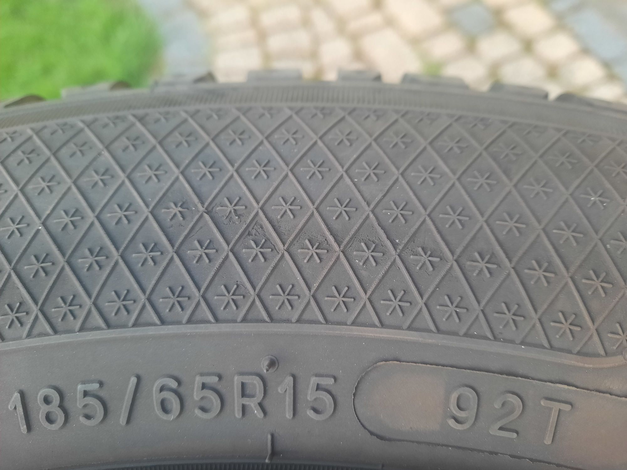 300 zł komplet Koła 185/65/15" felgi  plus opony Kleber Volvo