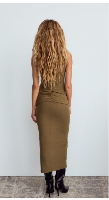 Vestido Midi com Nó zara