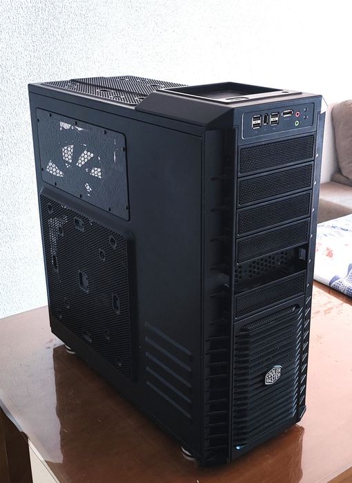 Torre computador de secretária - PC Gaming Desktop