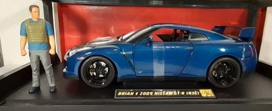 1/18 Nissan GT-R (R35) + Brian Figura - Fast and Furious - Jada