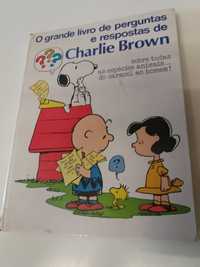 O grande livro de perguntas e respostas de Charlie Brown