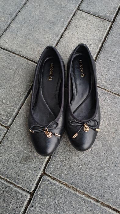 Nowe balerinki Lasocki 38
