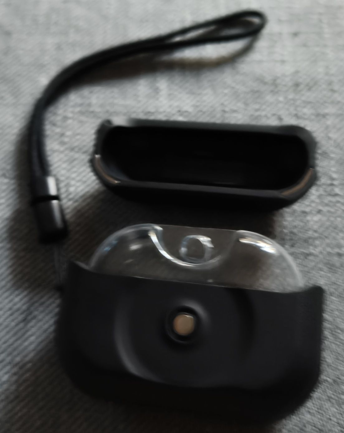 Esr Orbit Halolock Magsafe dla Apple Airpods 4