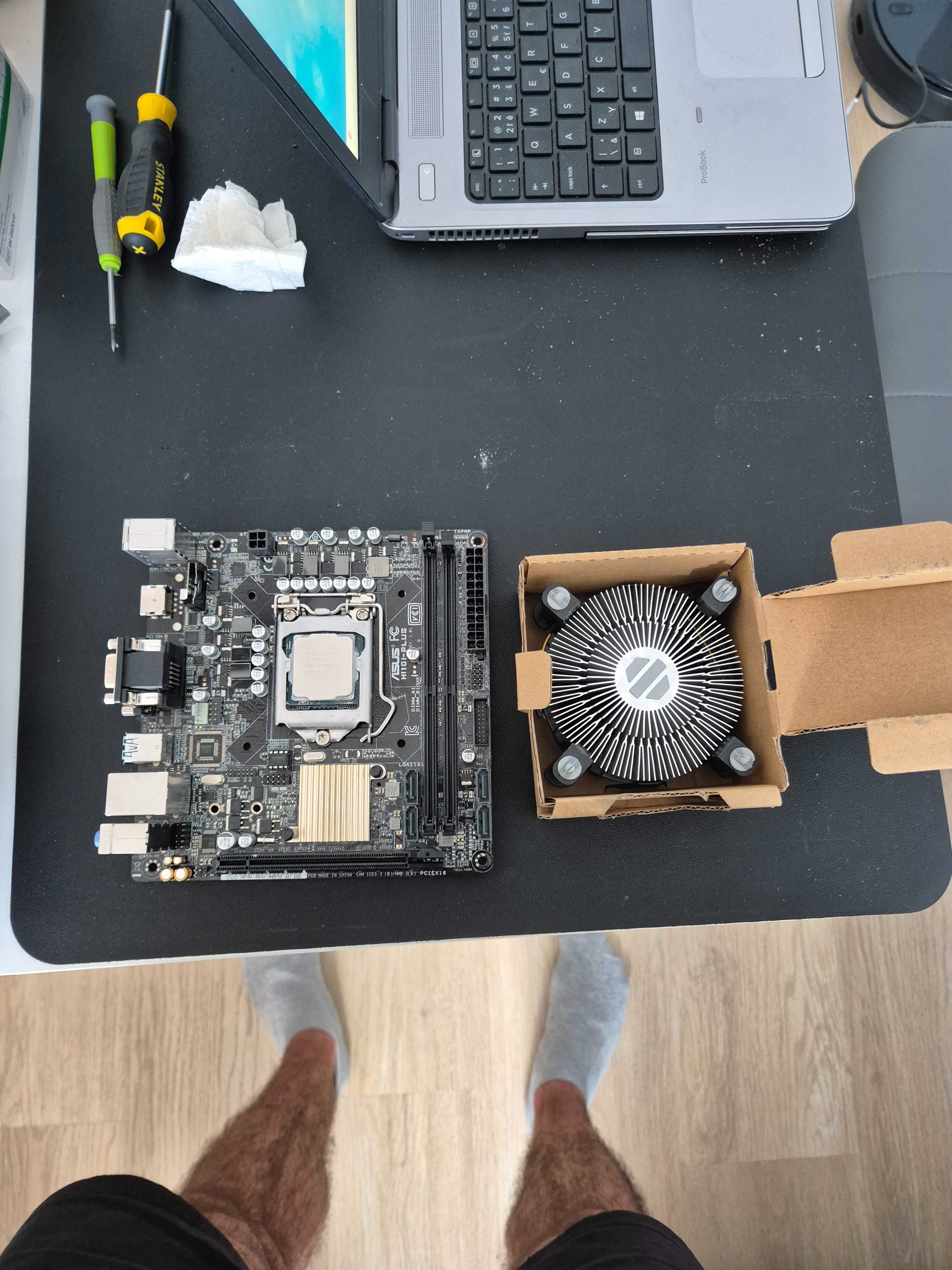 Procesor i7 7700K 4rdzenie/8 wątków 4,2GHz, + płyta główna z chlodzeni