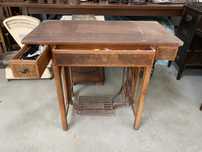Maquina custura antiga OLIVA