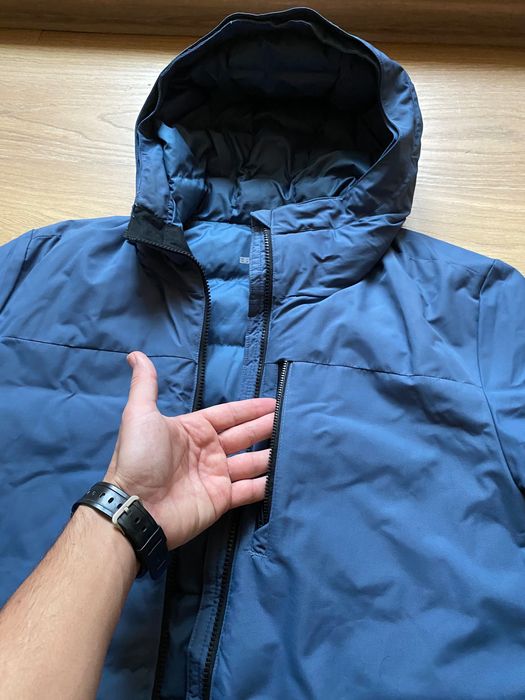 Продам зимню куртку Adidas (Оригінал)