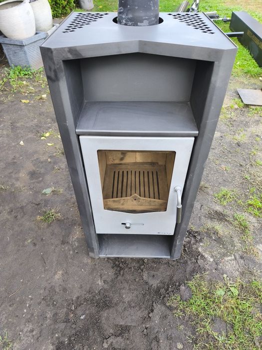 Piec piecyk kominek koza na drewno