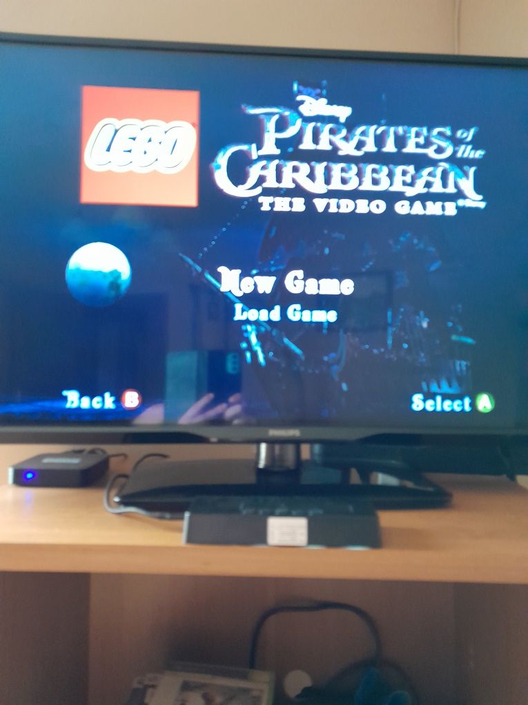 Lego Piraci z Karaibów. Stan BD.X box 360