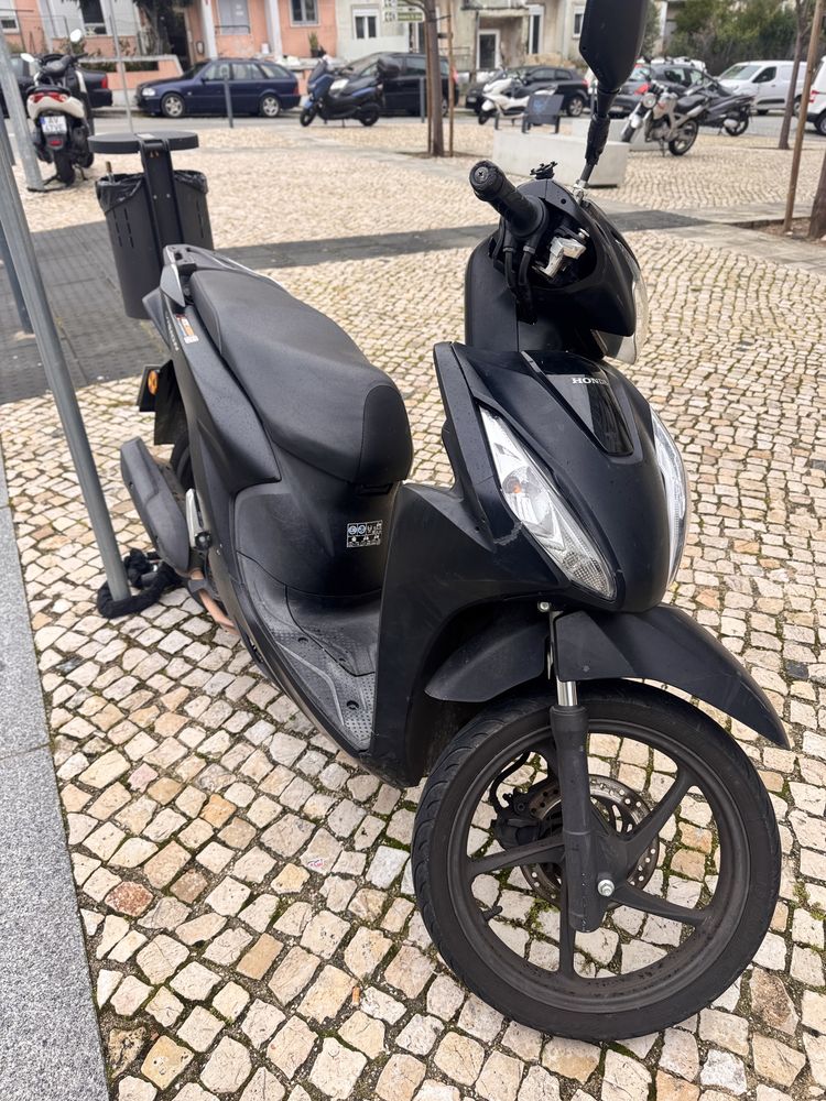 Honda Vision 110