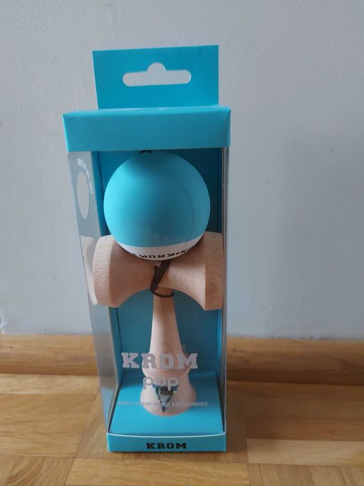 Kendama Krom POP Jasno-Niebieska